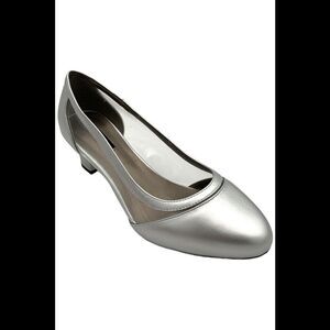 ARRAY Women's Eve Block Heeled Pumps Silver/Clear - Medium
